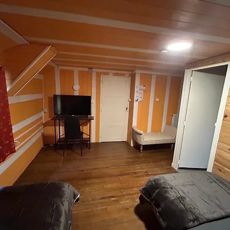La Cheminee - Et Mobile Homes Avec Bar-restaurant