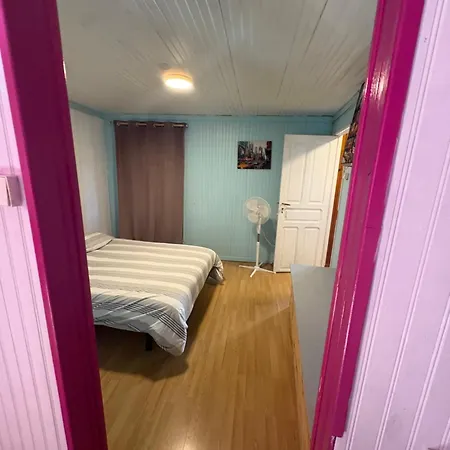 La Cheminee - Et Mobile Homes Avec Bar-restaurant Frühstückspension Tardets-Sorholus