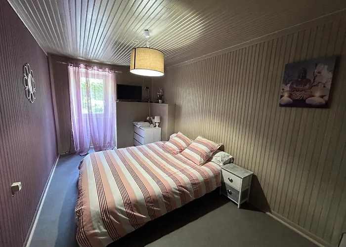 La Cheminee - D'hotes Avec Bar-restaurant Отель типа 