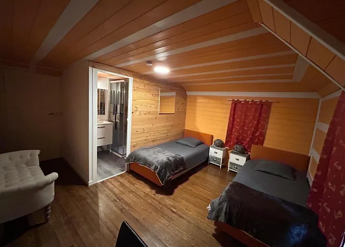 La Cheminee - D'hotes Avec Bar-restaurant Отель типа 